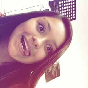 Meet your Posher, Mary